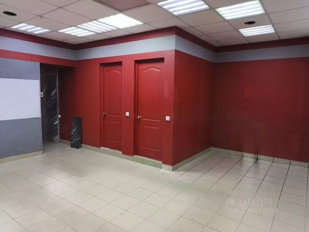 Помещение свободного назначения в Кировская область, Кирово-Чепецк ... - Фото 1