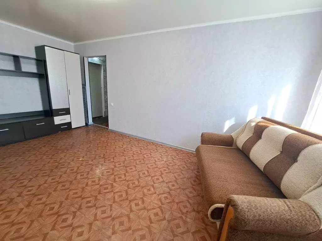 1-к кв. Омская область, Омск ул. 3-я Молодежная, 77 (30.0 м) - Фото 2