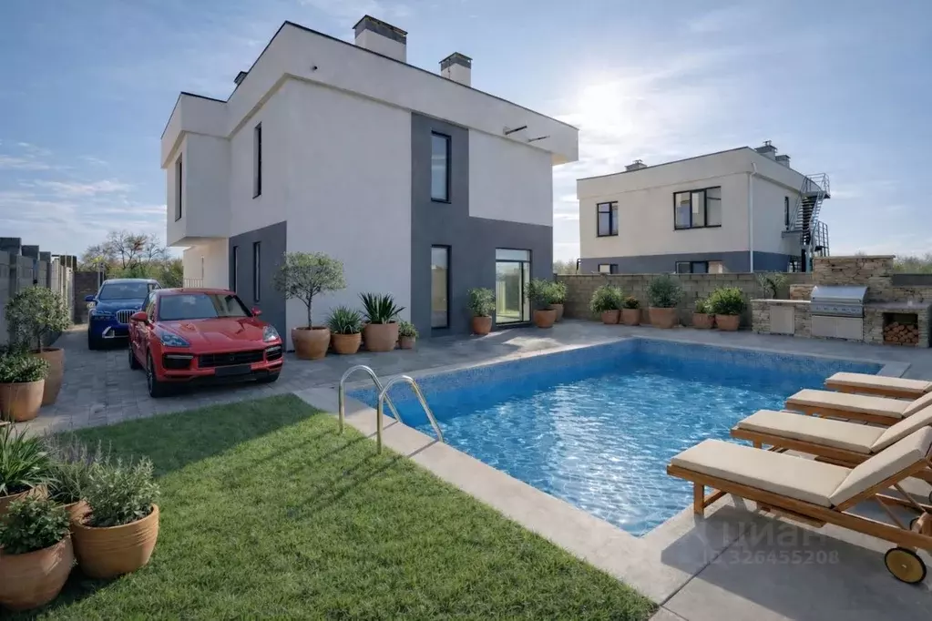 Дом в Севастополь ш. Фиолентовское, 84 (225 м) - Фото 1