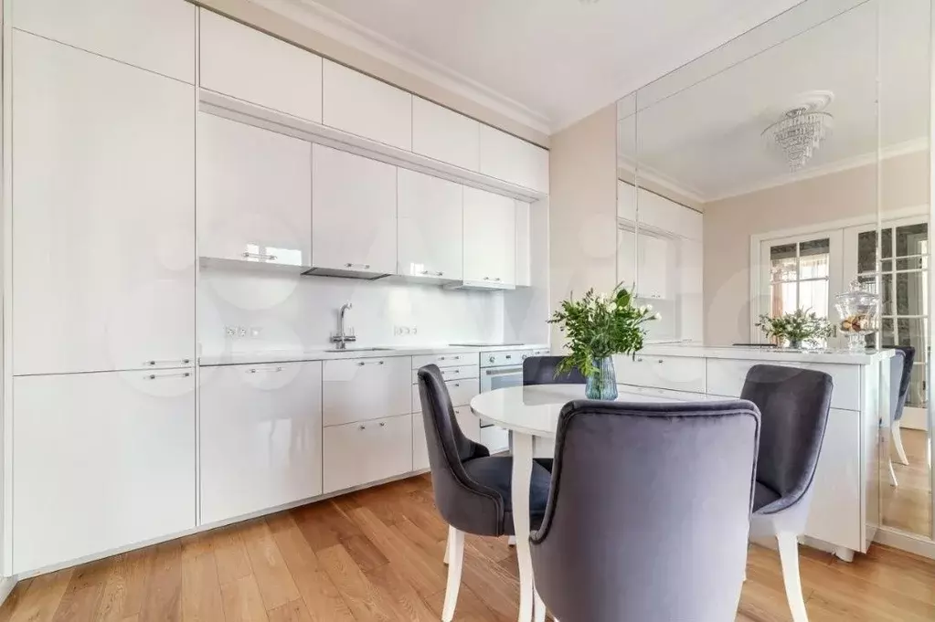 3-к. квартира, 70 м, 23/44 эт. - Фото 0