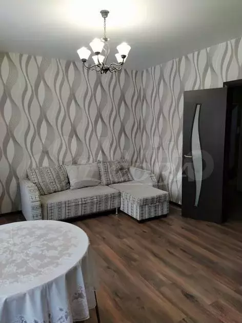 1-к. квартира, 49 м, 7/17 эт. - Фото 1
