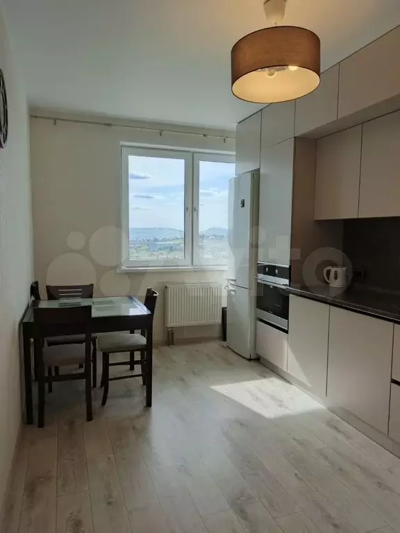2-к. квартира, 64,5 м, 18/25 эт. - Фото 1