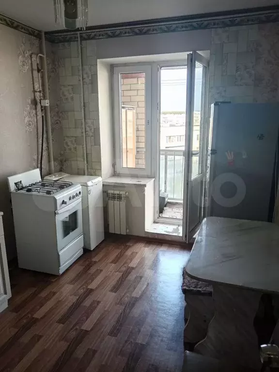 1-к. квартира, 42 м, 7/10 эт. - Фото 0