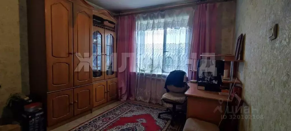 3-к кв. Белгородская область, Белгород ул. Калинина, 5 (71.0 м) - Фото 2