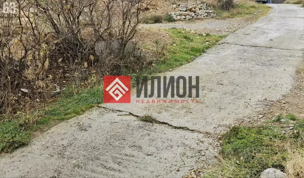 Участок в Крым, Ялта муниципальный округ, Кореиз пгт ул. Осенняя (11.0 ... - Фото 1