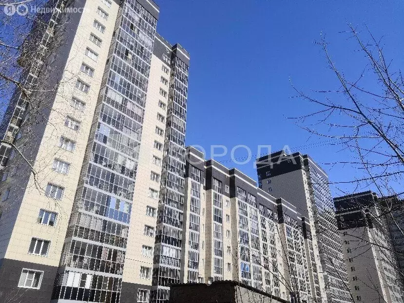 3-комнатная квартира: Новосибирск, улица Сибиряков-Гвардейцев, 44/7 ... - Фото 1