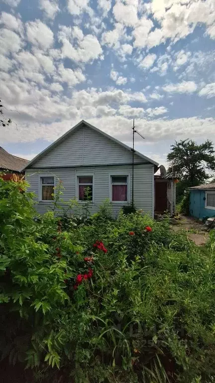 Дом в Ростовская область, Гуково ул. Ульянова, 74 (40 м) - Фото 1