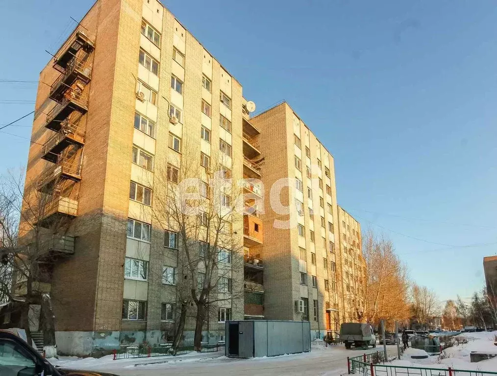 Комната Тюменская область, Тюмень ул. Республики, 216 (13.2 м) - Фото 1