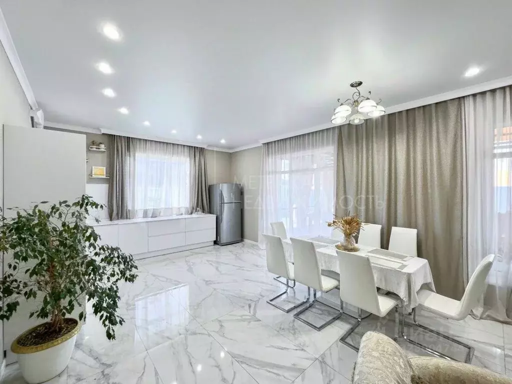 Коттедж в Тюменская область, Тюменский муниципальный округ, с. Гусево  ... - Фото 1