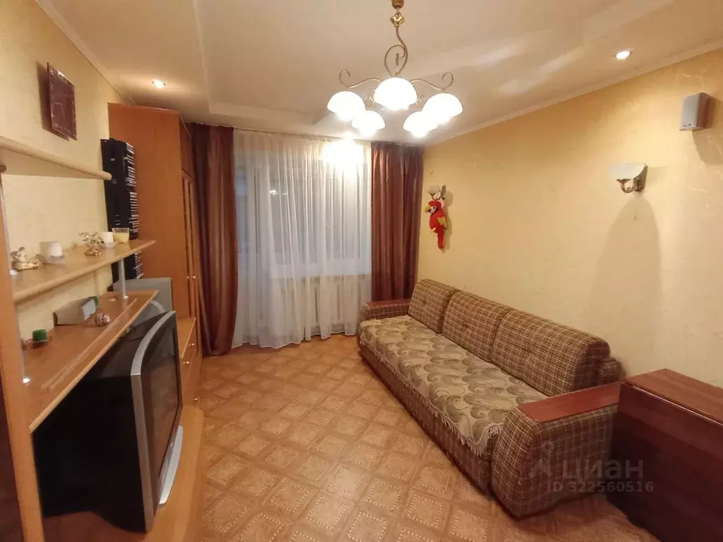 3-к кв. Тверская область, Конаково ул. Гагарина, 37 (56.0 м) - Фото 1