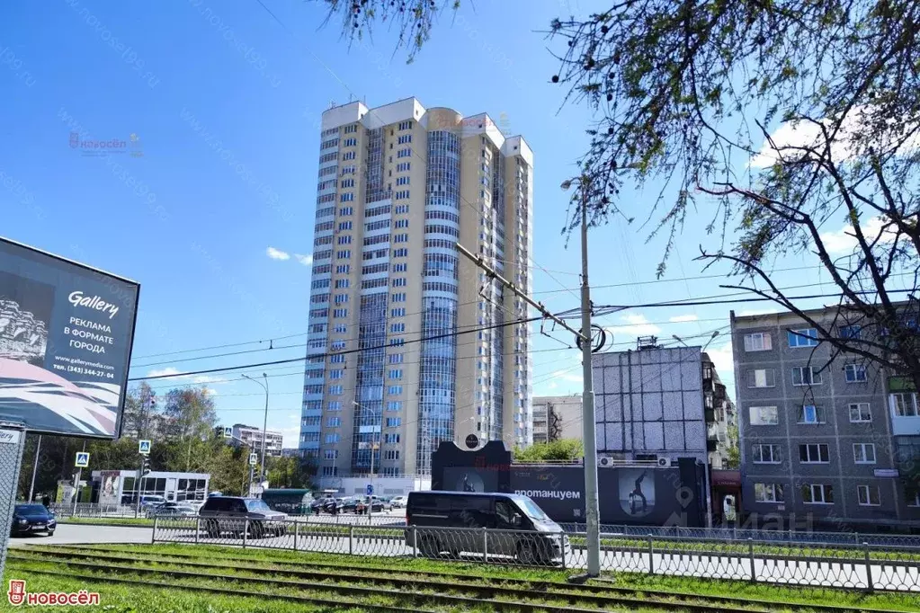 2-к кв. Свердловская область, Екатеринбург ул. Белореченская, 21 (74.0 ... - Фото 0