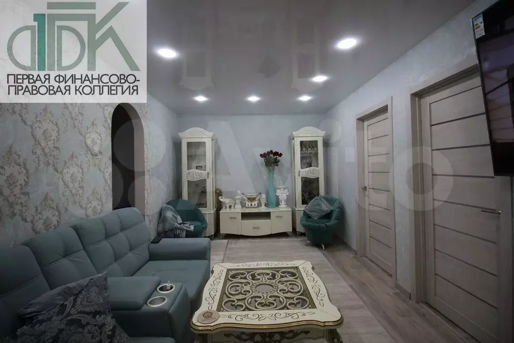 4-к. квартира, 61 м, 1/5 эт. - Фото 1