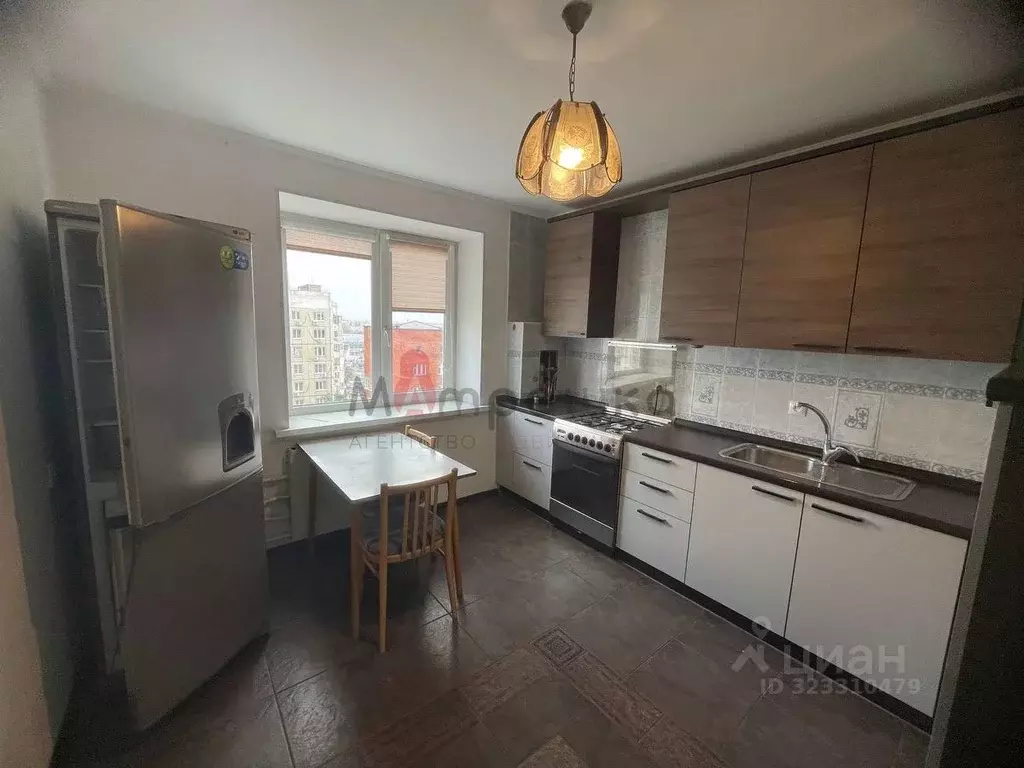 2-к кв. Белгородская область, Белгород просп. Славы, 18 (62.0 м) - Фото 2