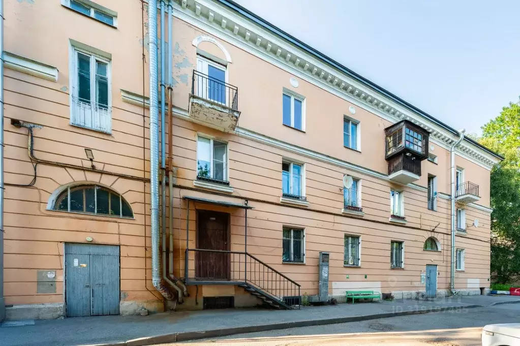 Комната Санкт-Петербург ш. Революции, 51А (43.8 м) - Фото 0