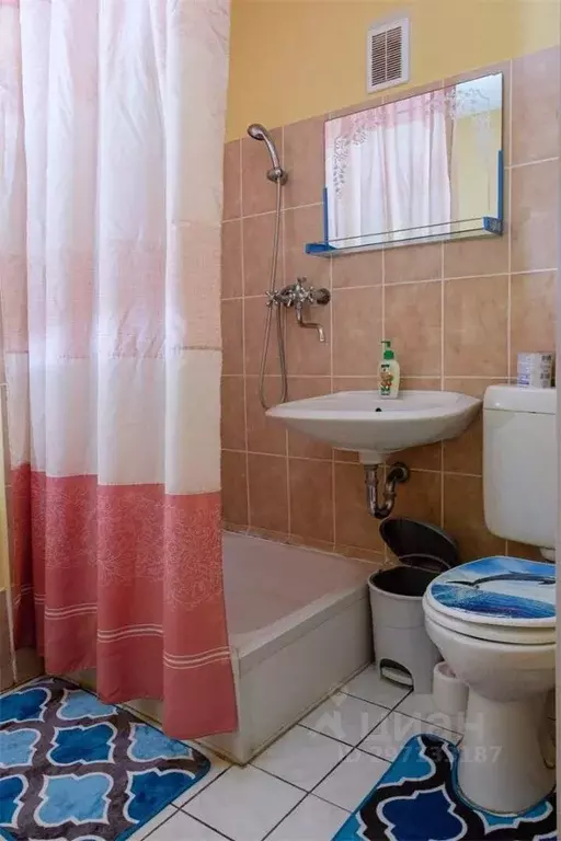 Комната Пермский край, Кудымкар ул. 50 лет Октября, 42 (16.0 м) - Фото 1