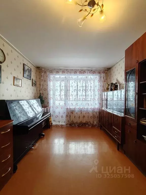 3-к кв. Курганская область, Курган Центральный жилрайон, ул. 1 Мая, 10 ... - Фото 2