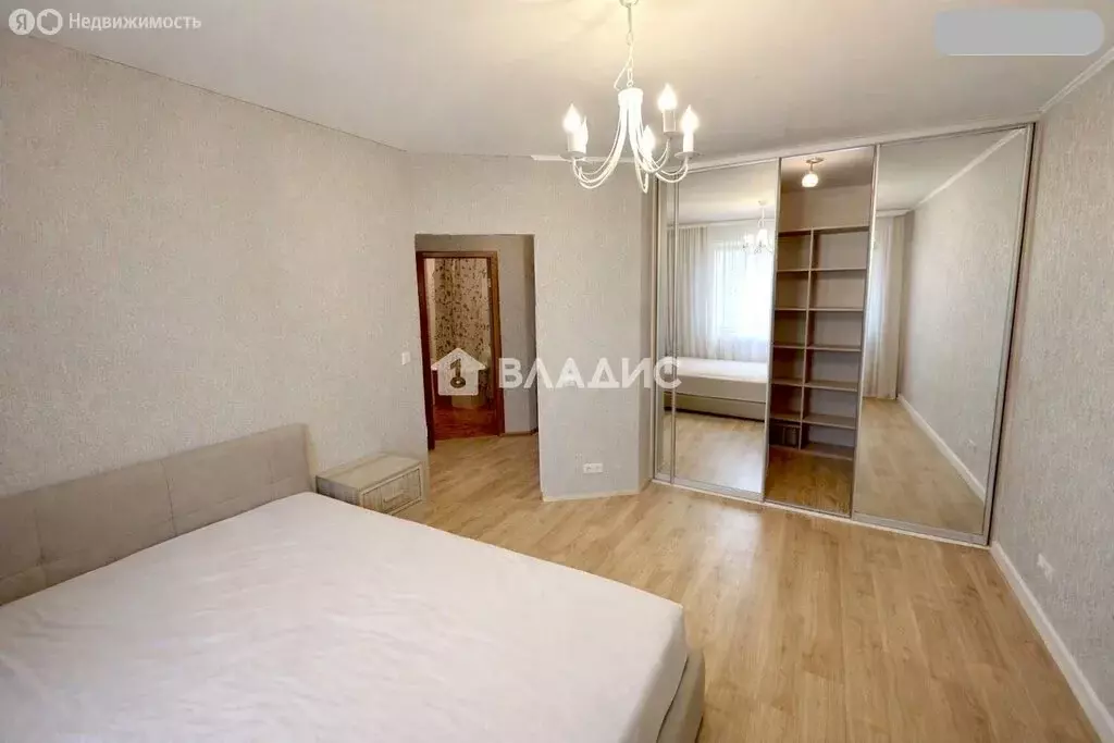 1-комнатная квартира: Лобня, улица Пушкина, 4к2 (36.5 м) - Фото 1