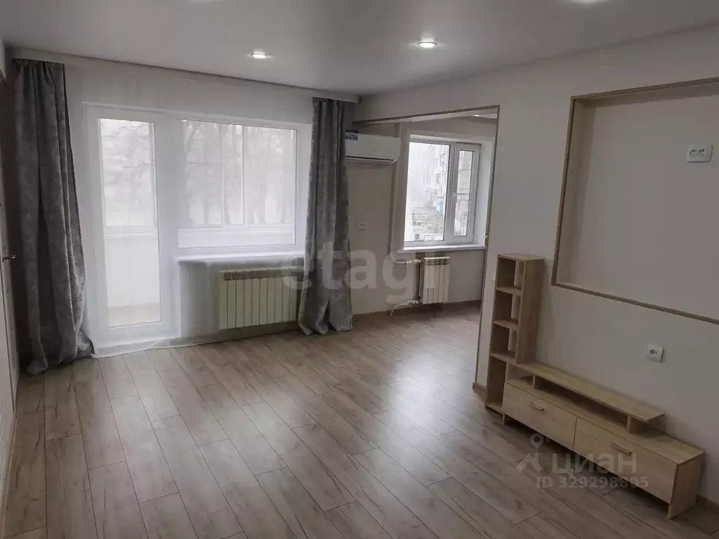 2-к кв. Тульская область, Узловая ул. Завенягина, 26 (44.4 м) - Фото 1