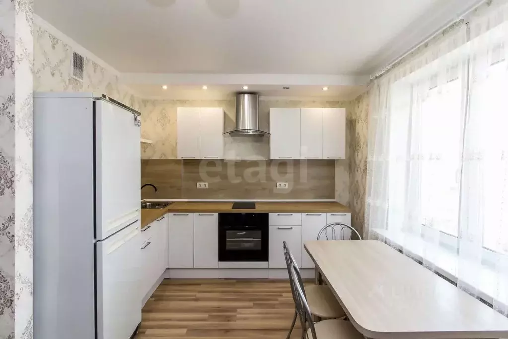 2-к кв. Тюменская область, Тюмень ул. Ю.-Р.Г. Эрвье, 30к4 (60.2 м) - Фото 1