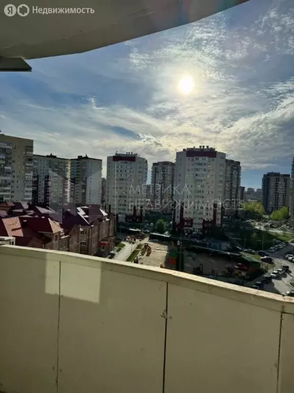 3-комнатная квартира: Тюмень, улица Василия Гольцова, 2к3 (74.5 м) - Фото 0
