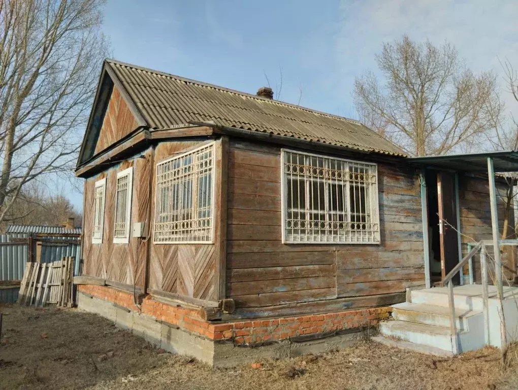 Дом в Астраханская область, Володарский район, с. Тумак Заречная ул. ... - Фото 0