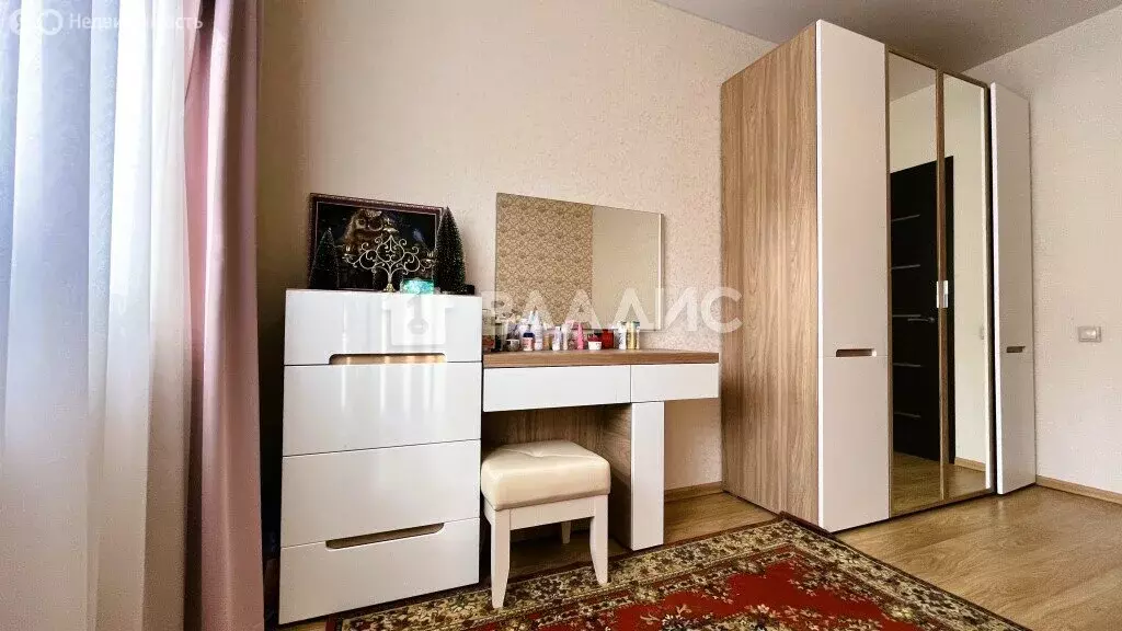 2-комнатная квартира: посёлок городского типа Нахабино, улица ... - Фото 1