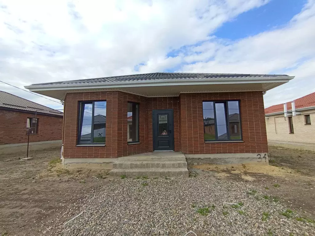 Дом в Ставропольский край, Михайловск Шпаковский район, ул. Бориса ... - Фото 0