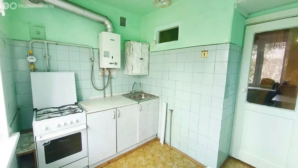 3-комнатная квартира: Лысково, улица Космонавтов, 3 (55.8 м) - Фото 1