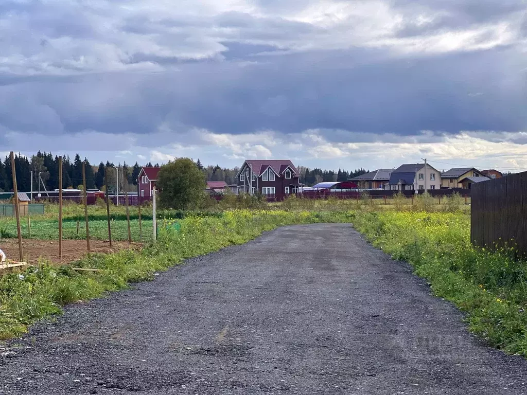 Участок в Московская область, Дмитровский городской округ, Серебряный ... - Фото 0