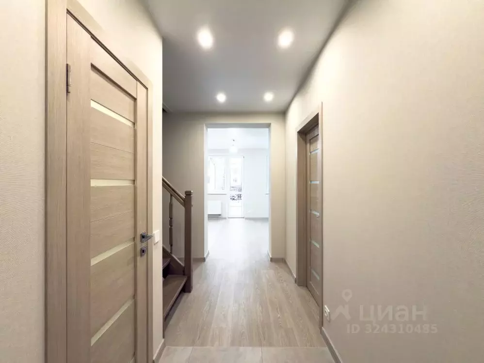 Таунхаус в Ленинградская область, Гатчинский муниципальный округ, пос. ... - Фото 2