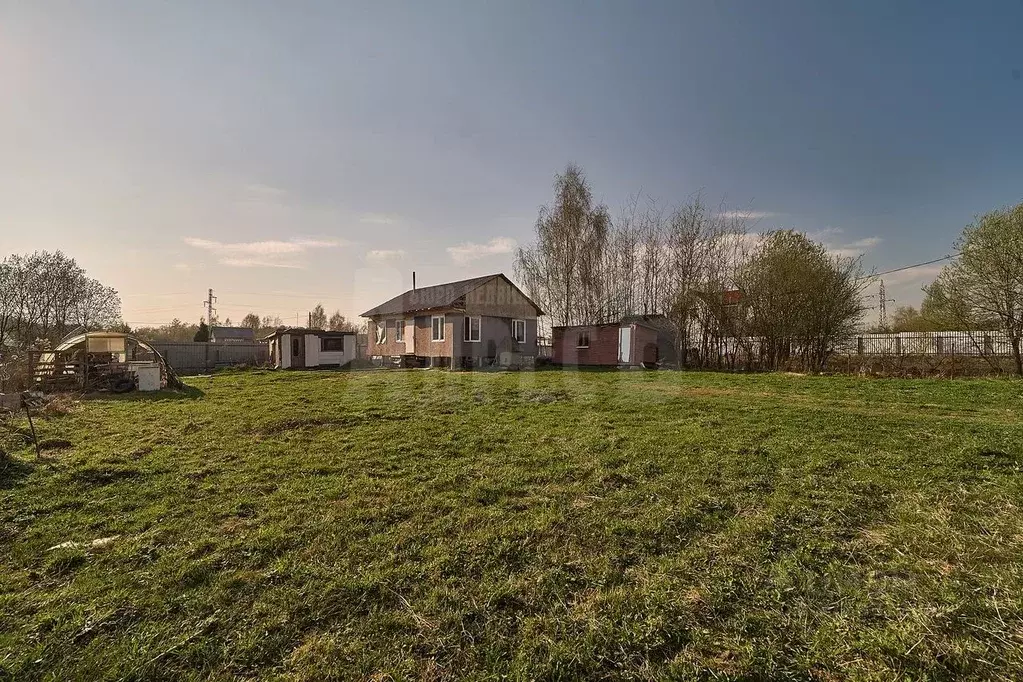 Дом в Калужская область, Жуковский район, Белоусово городское ... - Фото 0