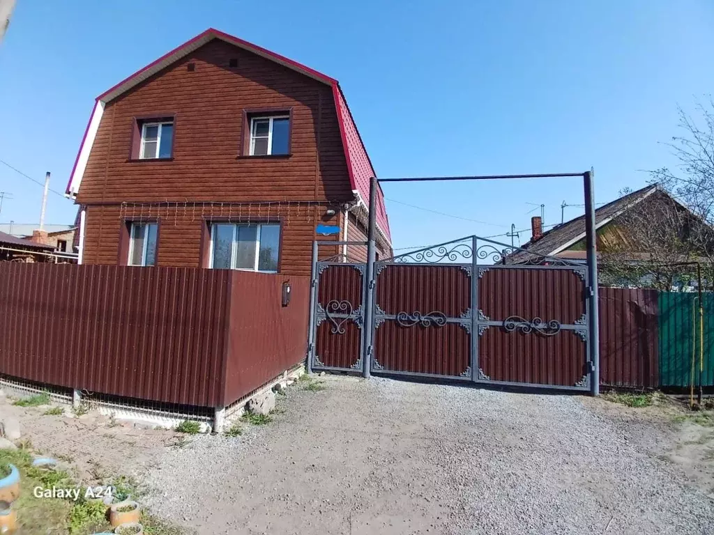 Дом в Омская область, Омск Центральная ул. (147 м) - Фото 1