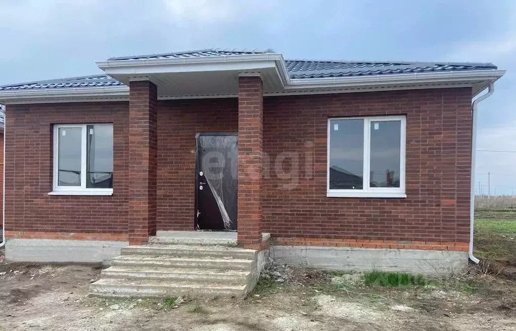 Дом в Ростовская область, Мясниковский район, с. Большие Салы ул. ... - Фото 0