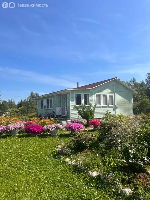 Дом в Успенское сельское поселение, деревня Слобода, Новгородская ... - Фото 1