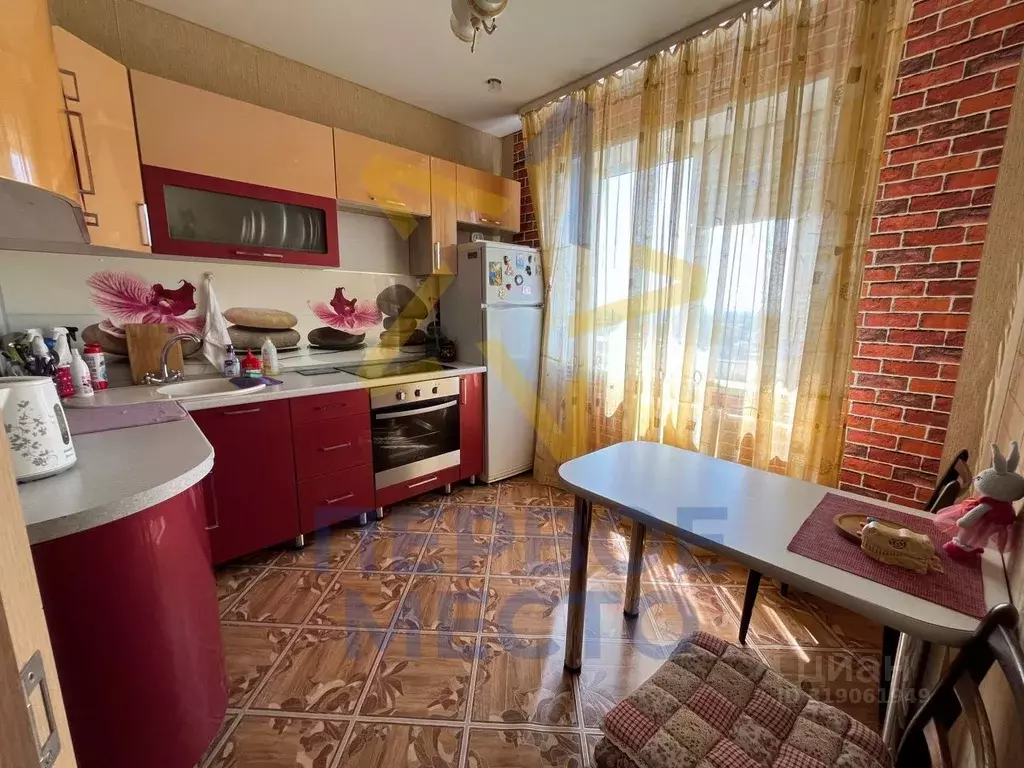 2-к кв. Башкортостан, Благовещенск ул. Чистякова, 43 (50.7 м) - Фото 0