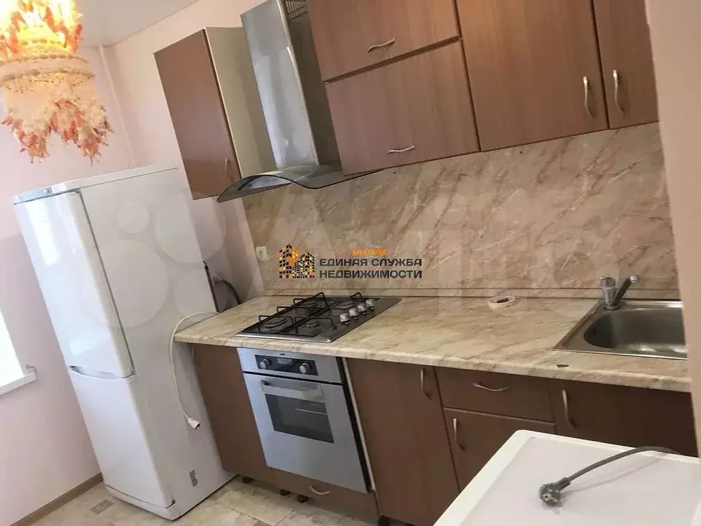 1-к. квартира, 40 м, 9/9 эт. - Фото 0