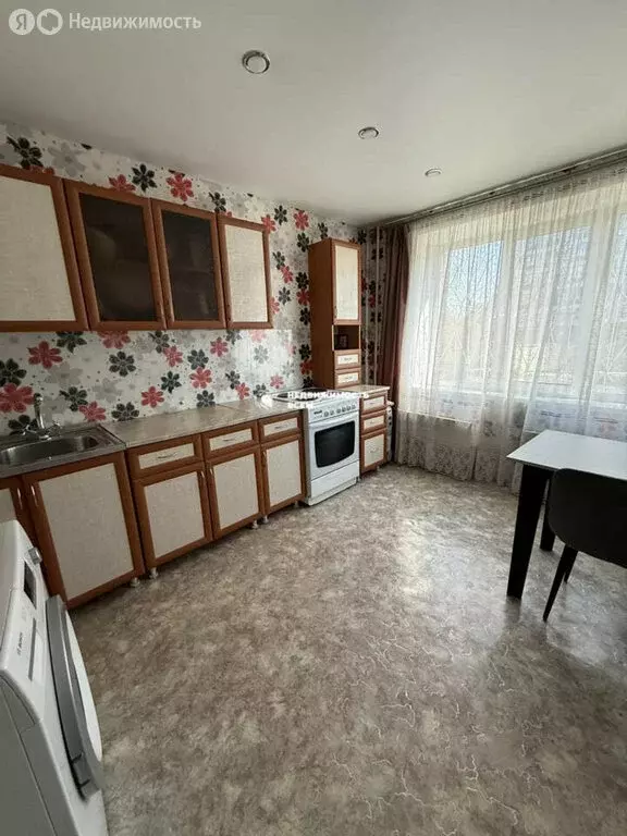 1-комнатная квартира: Челябинск, проспект Ленина, 4 (36 м) - Фото 2