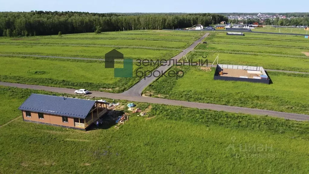 Участок в Московская область, Домодедово городской округ, д. Минаево, ... - Фото 0