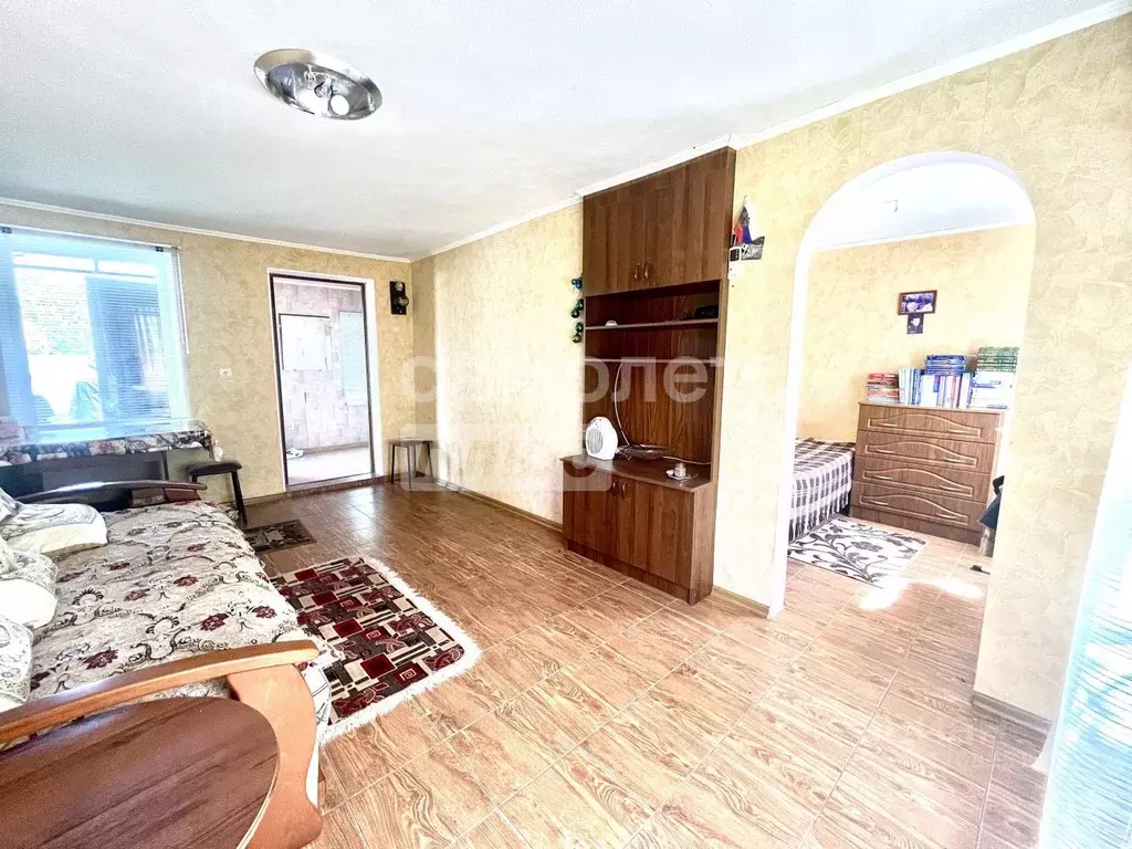 Дом в Краснодарский край, Тимашевский район, Дербентское с/пос, Мирный ... - Фото 1