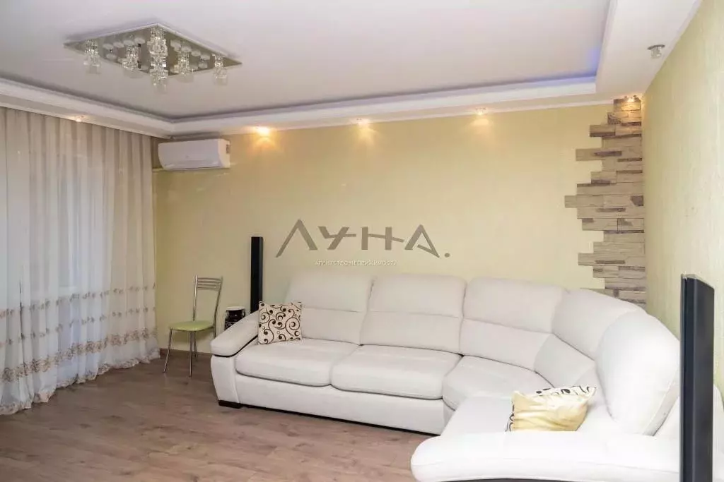 4-к кв. Татарстан, Набережные Челны 7-й комплекс, бул. 60-летия ... - Фото 2