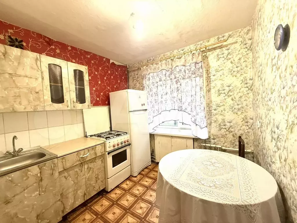 1-к. квартира, 32 м, 2/5 эт. - Фото 0