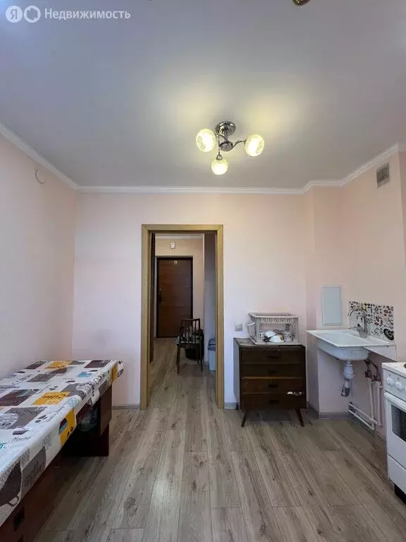 1-комнатная квартира: Улан-Удэ, улица Модогоева, 6 (35 м) - Фото 1