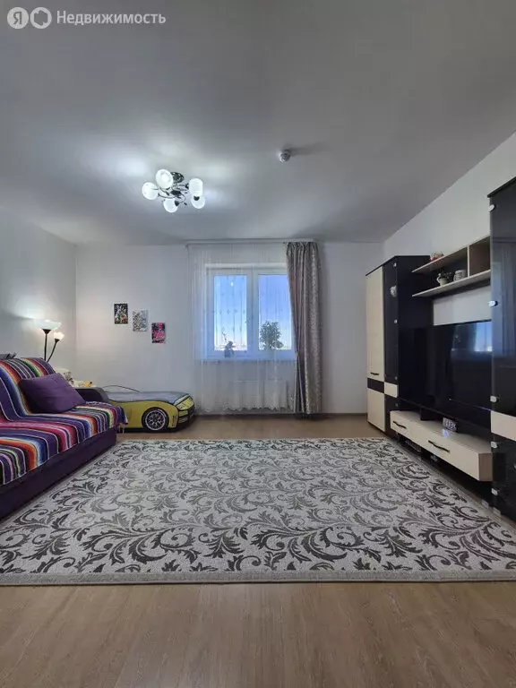2-комнатная квартира: Екатеринбург, улица Бахчиванджи, 22А (51 м) - Фото 0
