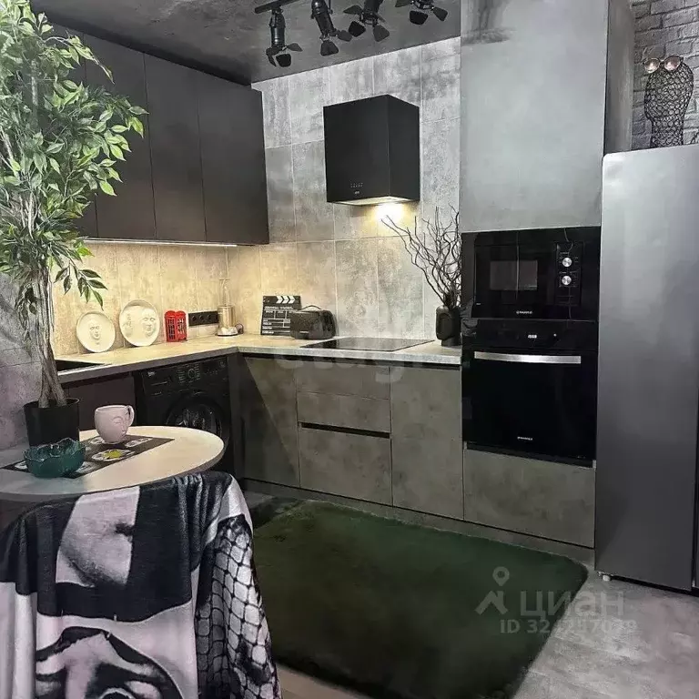 Студия Воронежская область, Воронеж ул. Саврасова, 86 (32.58 м) - Фото 1