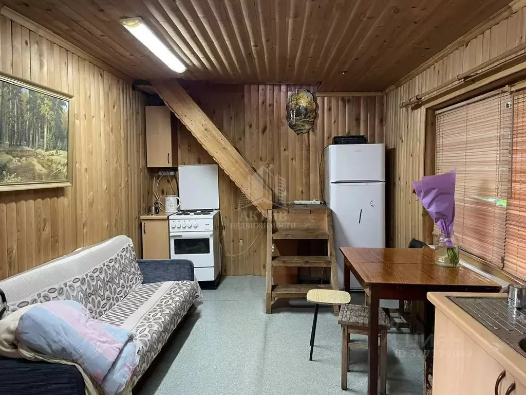 Дом в Красноярский край, Красноярск Беловежская ул., 16 (50 м) - Фото 1