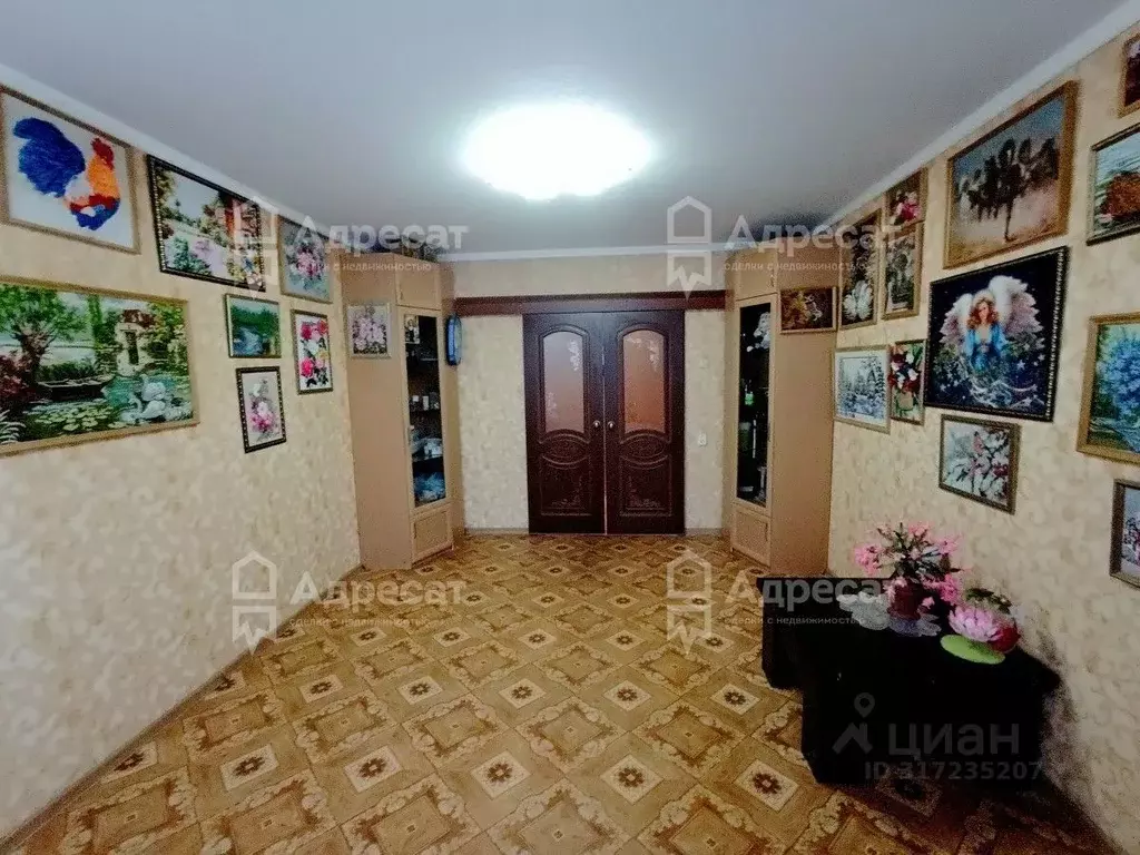 3-к кв. Волгоградская область, Волжский ул. Пушкина, 136 (63.6 м) - Фото 1