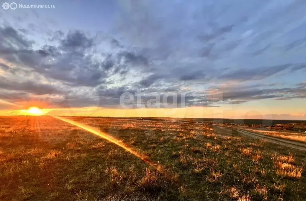 Участок в Белогорский район, село Русаковка (232 м) - Фото 2