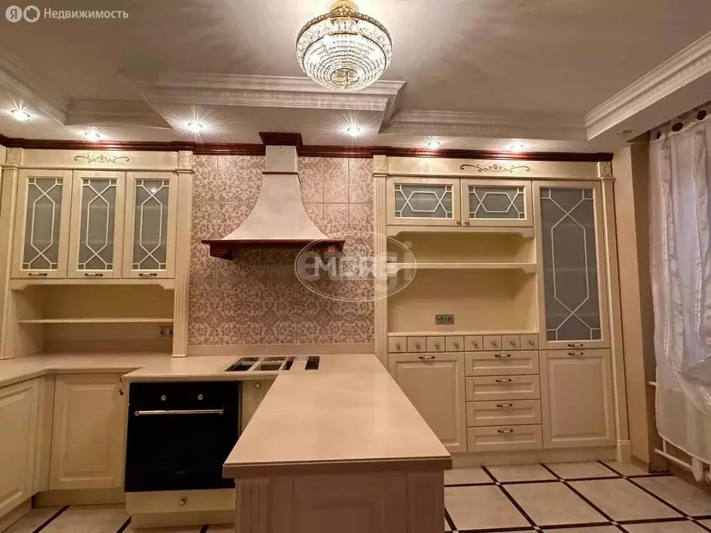 4-комнатная квартира: Светлогорск, Сиреневый переулок, 1 (115 м) - Фото 0