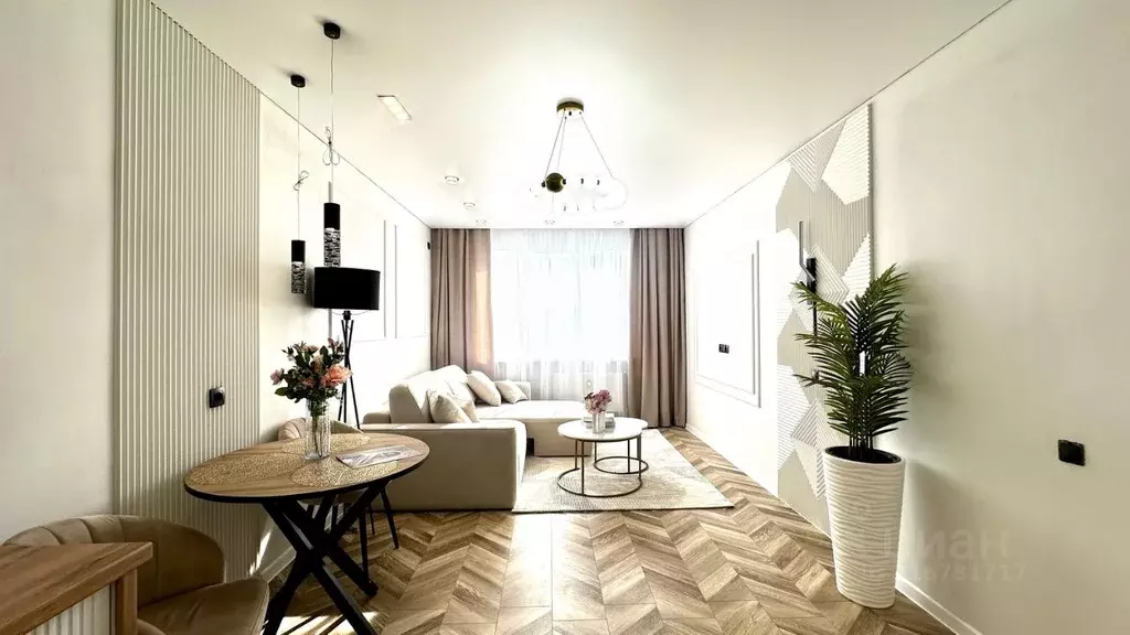 2-к кв. Оренбургская область, Оренбург ул. Автомобилистов, 13 (44.0 м) - Фото 1