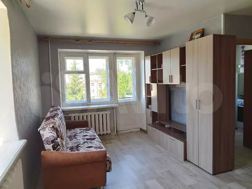 1-к. квартира, 31 м, 4/4 эт. - Фото 0